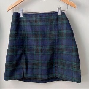 High waisted plaid zip up skirt